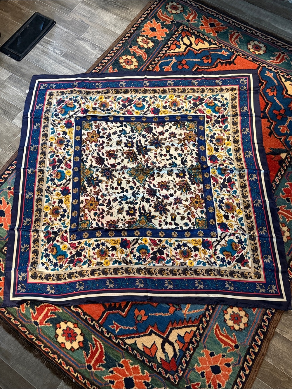 HUALI 100% Silk Scarf 41X40-Blue Floral